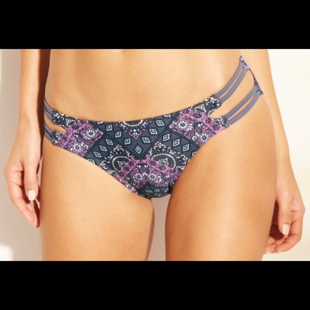 NWOT Xhilaration Hipster Bikini Bottom